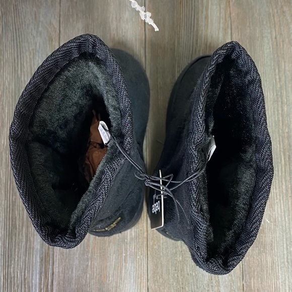 bebe Girls Mid Calf Microsuede Winter Boots 
Size 7 - Picture 6 of 10